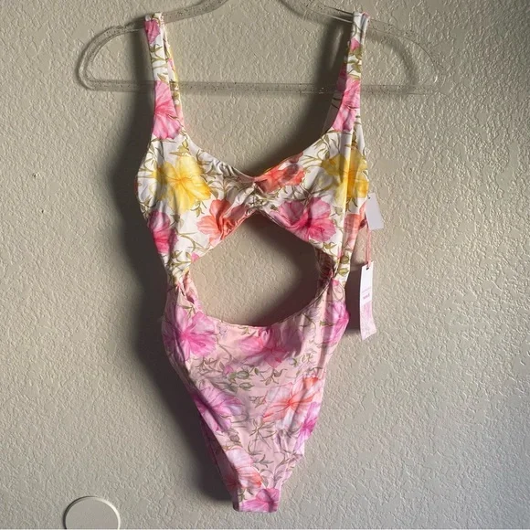 Love Shack Fancy X Hurley Hibiscus Cheeky One Piece Swim Suit Floral Cut… - Picture 8 of 17